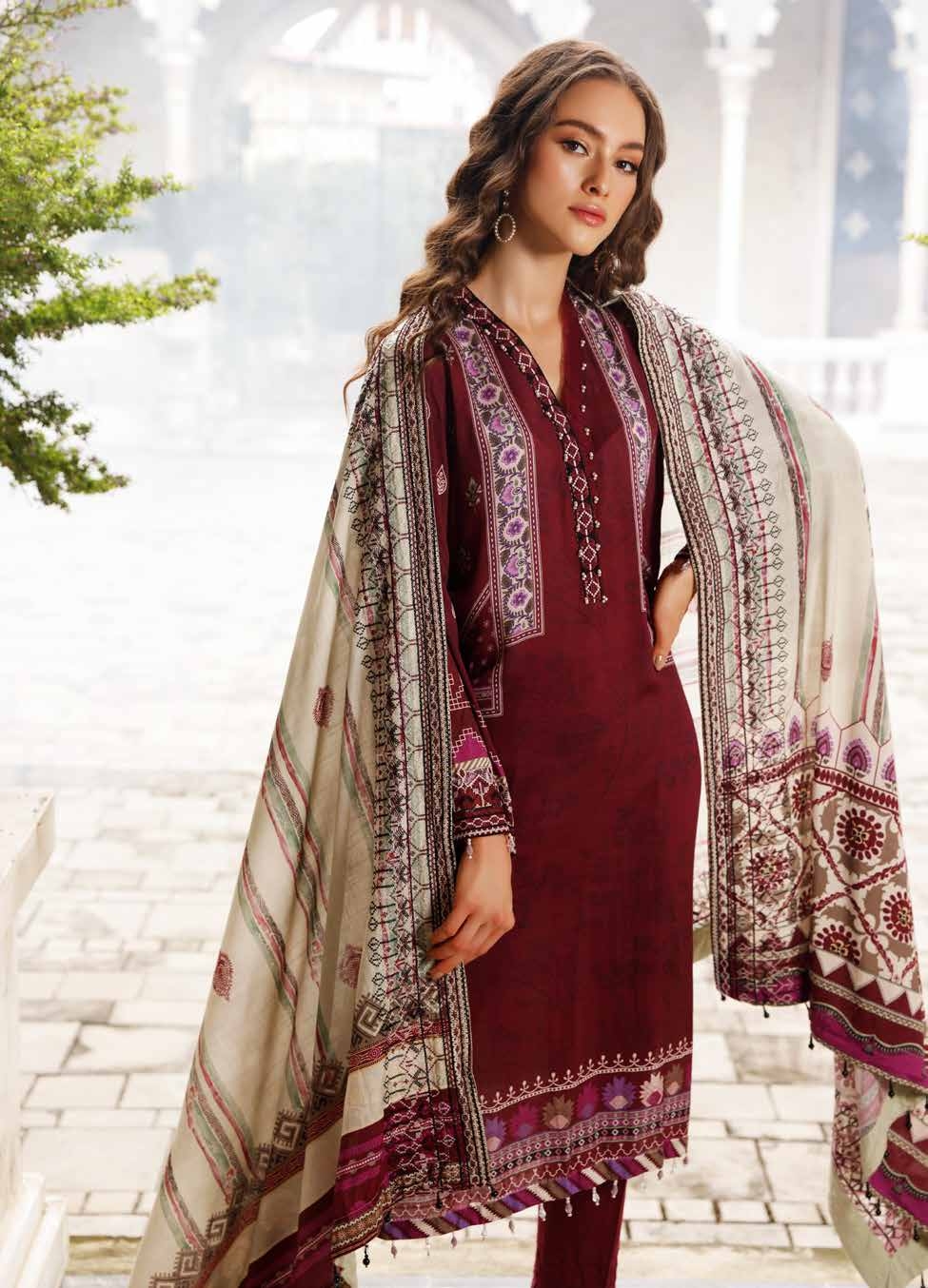 woman-in-floral-spring-summer-dress-P68ZMJ4